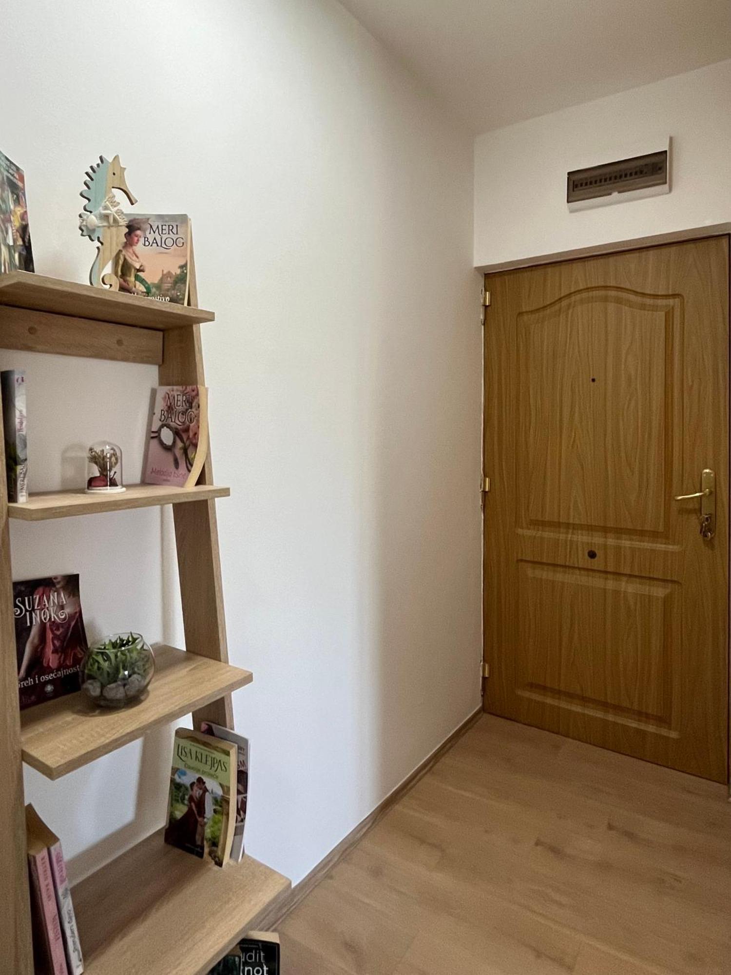 Apartment Vera With Free Garage Nowy Sad Zewnętrze zdjęcie